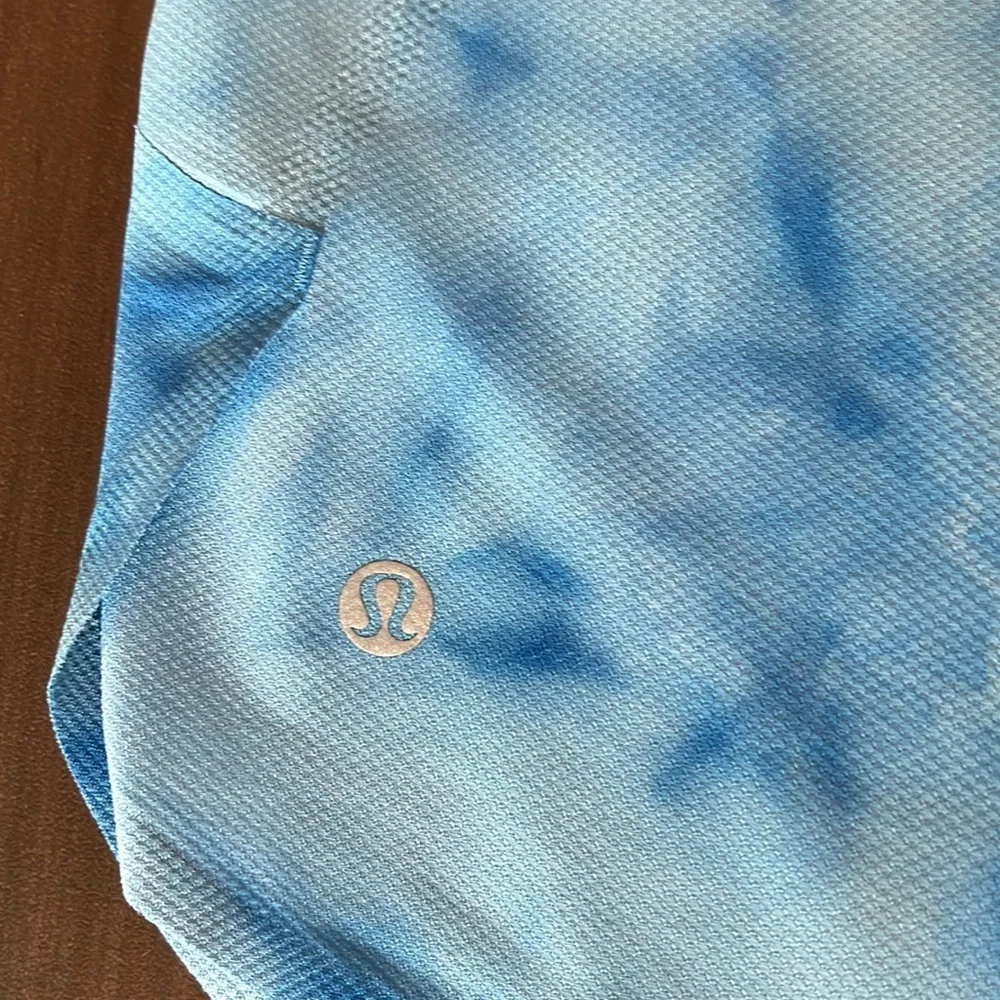 Lululemon Lightweight Run Kit Short Sleeve Tidal Dye Vapor Hawaiian Blue
